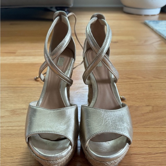 UGG Gold Reagan wedges - Picture 4 of 5